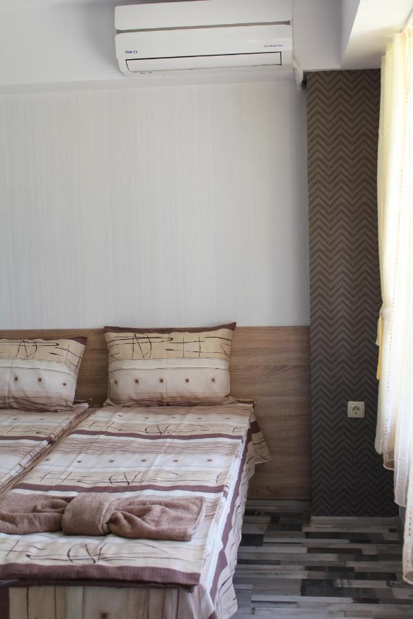 Guest House Valiland Bŭlgarevo Εξωτερικό φωτογραφία